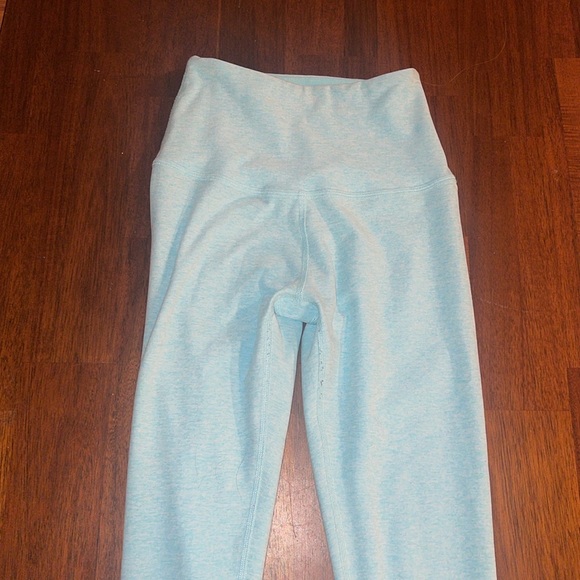 Beyond Yoga ladies Spacedye leggings. Size small. Heathered Aqua color. - Picture 2 of 8